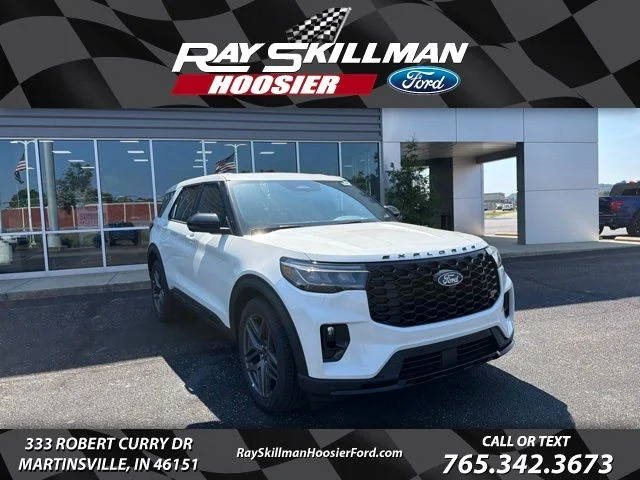 New 2027 Star White Metallic Tri-Coat Ford ST image 1