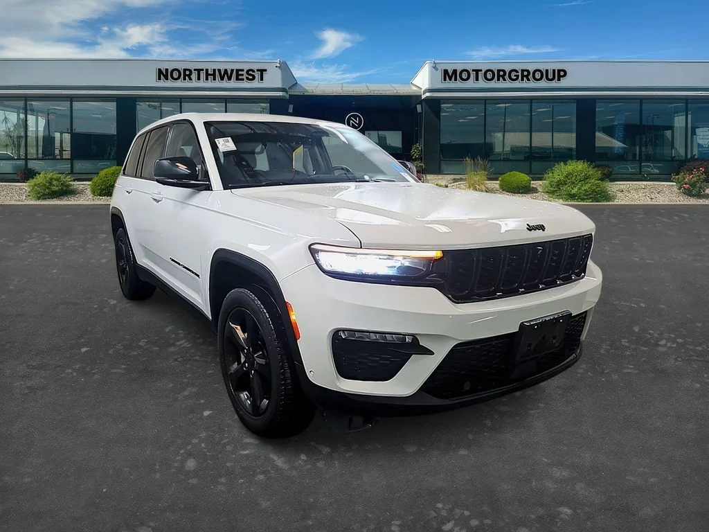 2023 Jeep Grand Cherokee Limited's photo