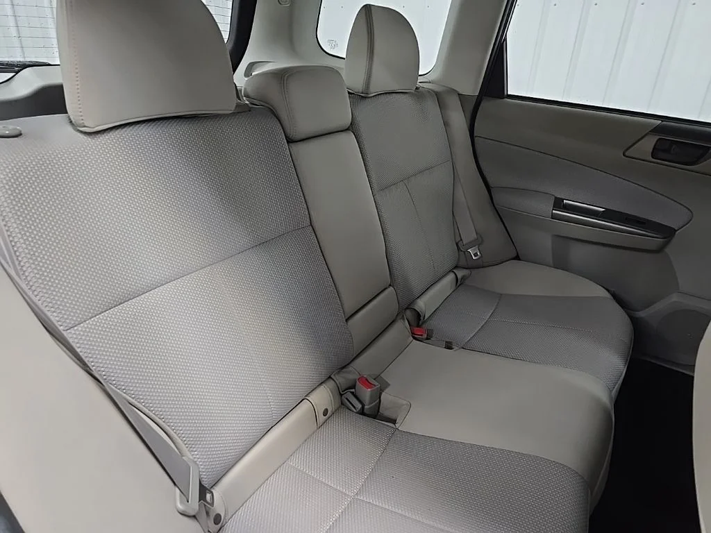 Used 2011 Sage Green Metallic Subaru 2.5X image 16