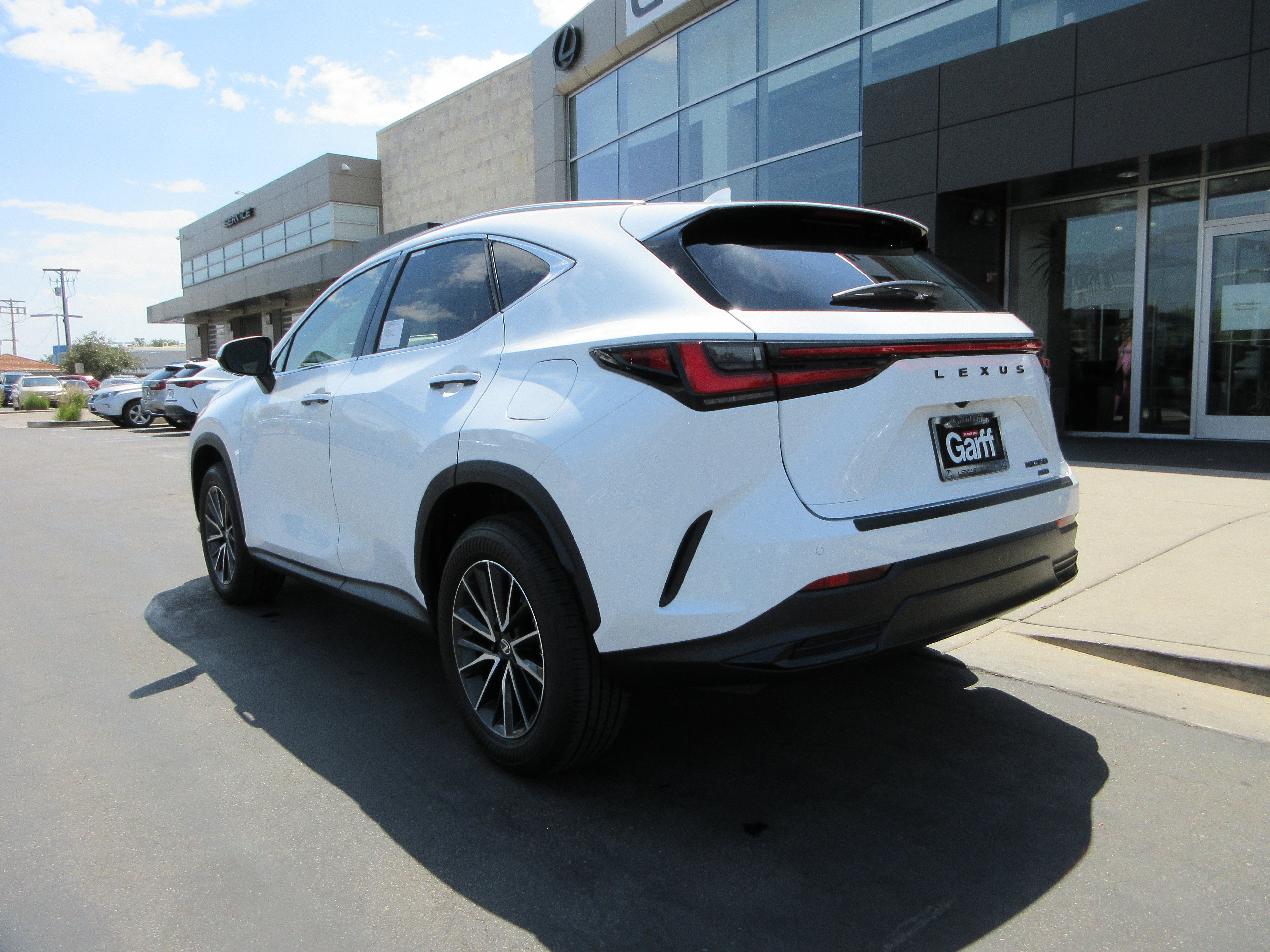 New 2026 Ultra White Lexus PREMIUM image 5
