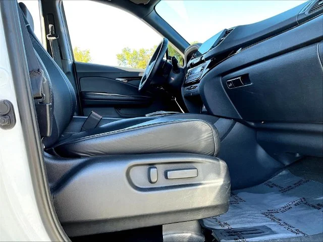 Used 2021  Honda Black Edition image 38