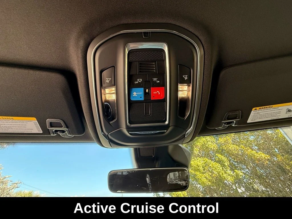 New 2026 Baltic Gray Metallic Clear-Coat Exterior Paint Jeep Laredo image 12