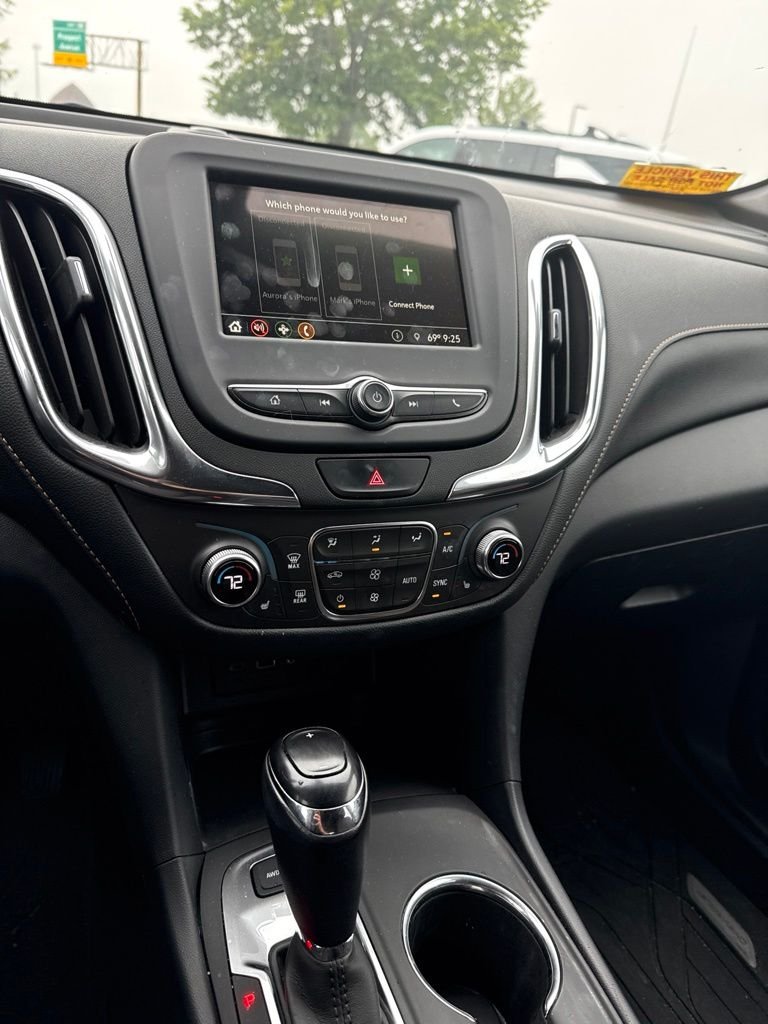 Used 2019 Chevrolet Equinox LT with VIN 3GNAXVEX5KS546959 for sale in Champaign, IL