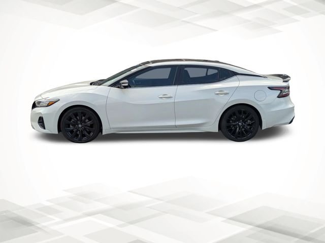 Used 2022 White Nissan SR image 7