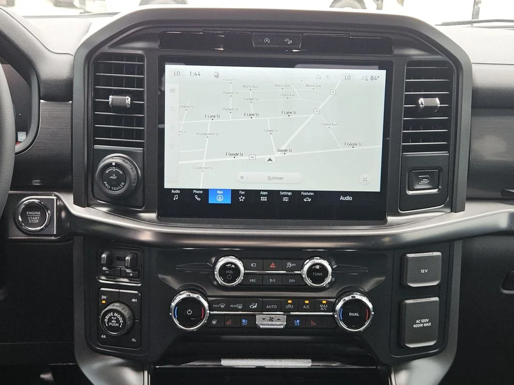 New 2026 Oxford White Ford Lariat® image 13