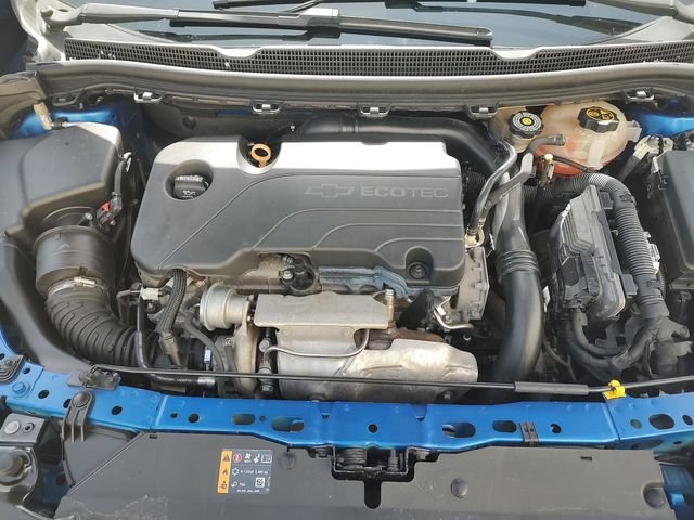 Used 2018 Blue Chevrolet LT image 32