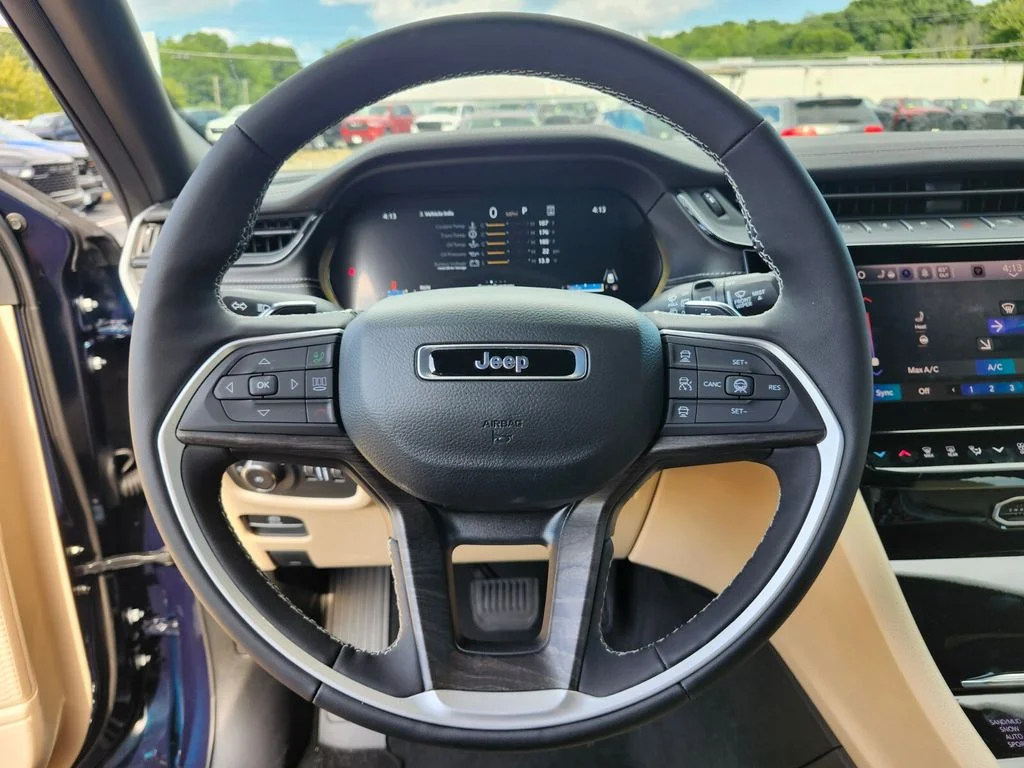 New 2026 Fathom Blue Pearlcoat Jeep Limited image 29