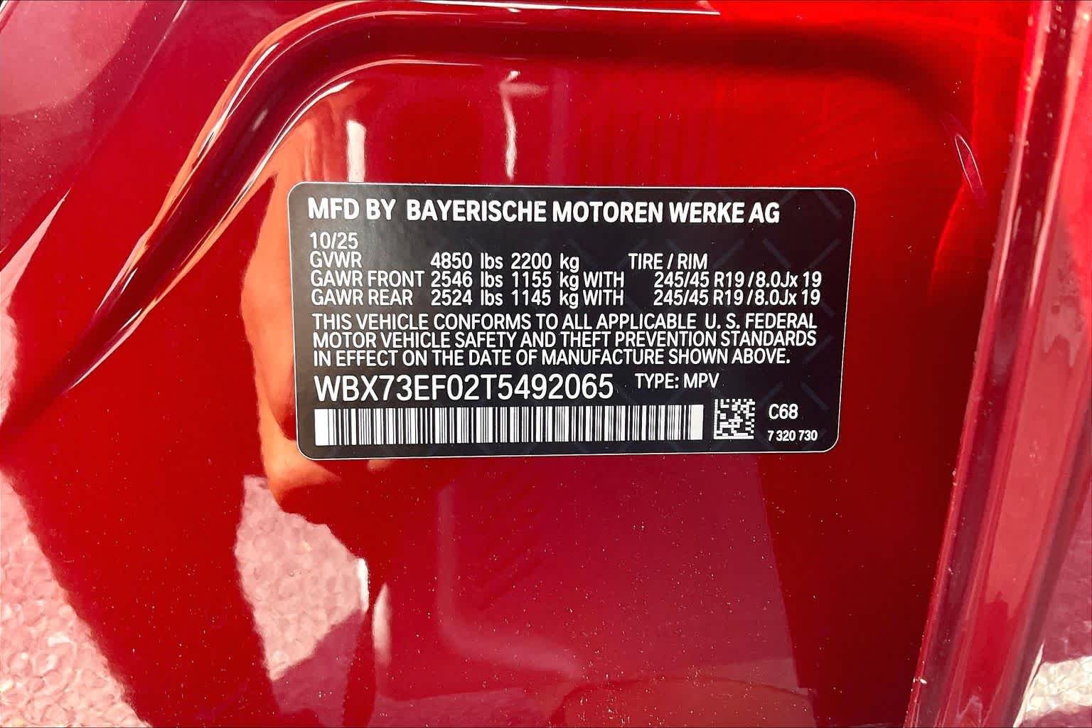 Used 2026 Vegas Red Metallic BMW xDrive28i image 18