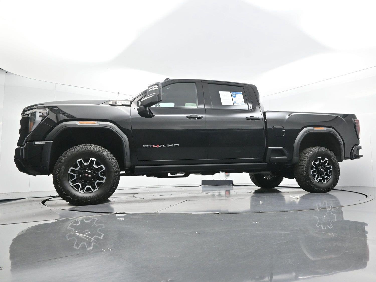 Used 2026 Onyx Black GMC AT4X image 49