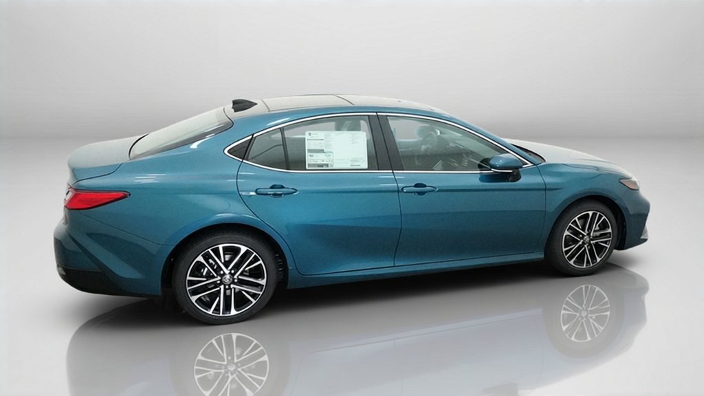 New 2026 Ocean Gem Toyota XLE image 38
