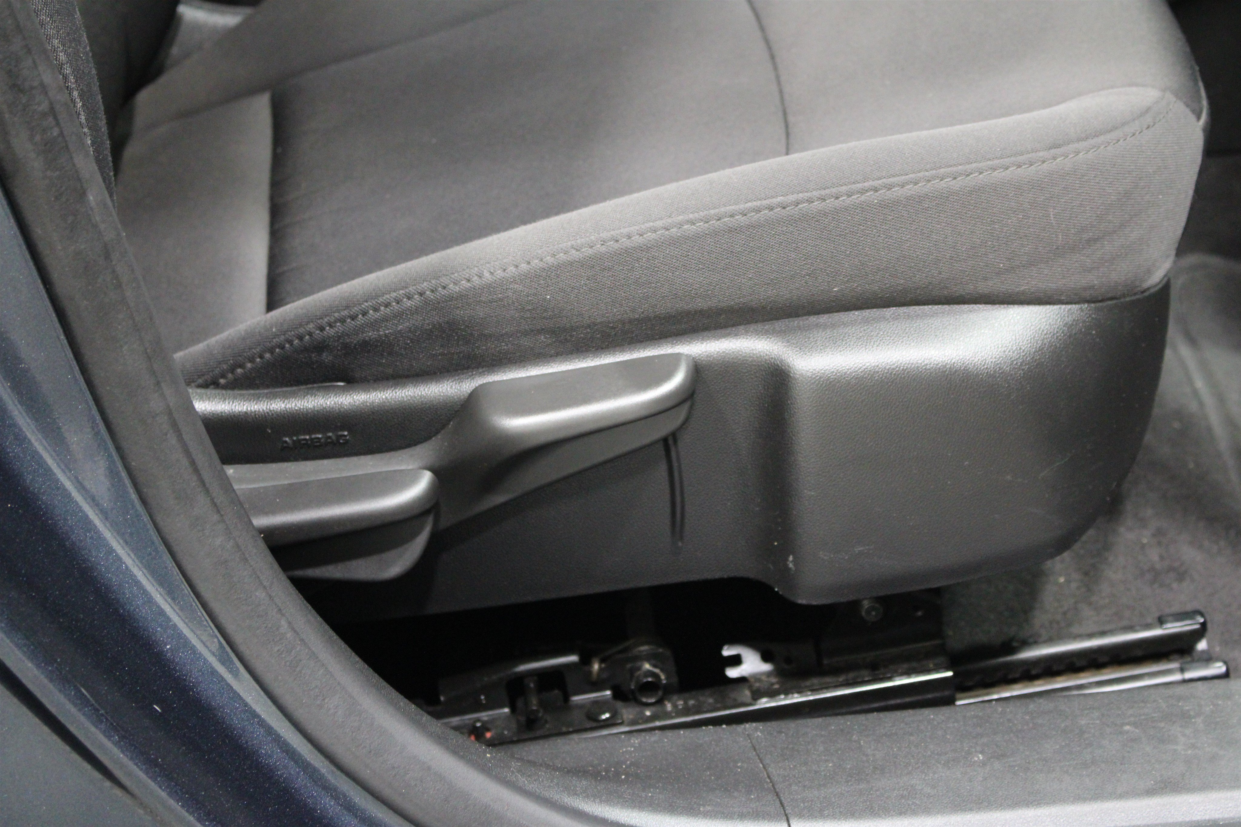 Used 2020 Shadow Gray Metallic Chevrolet LT image 27