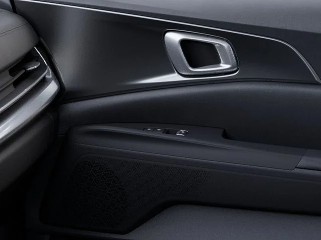 New 2027 Silver Kia SX image 25