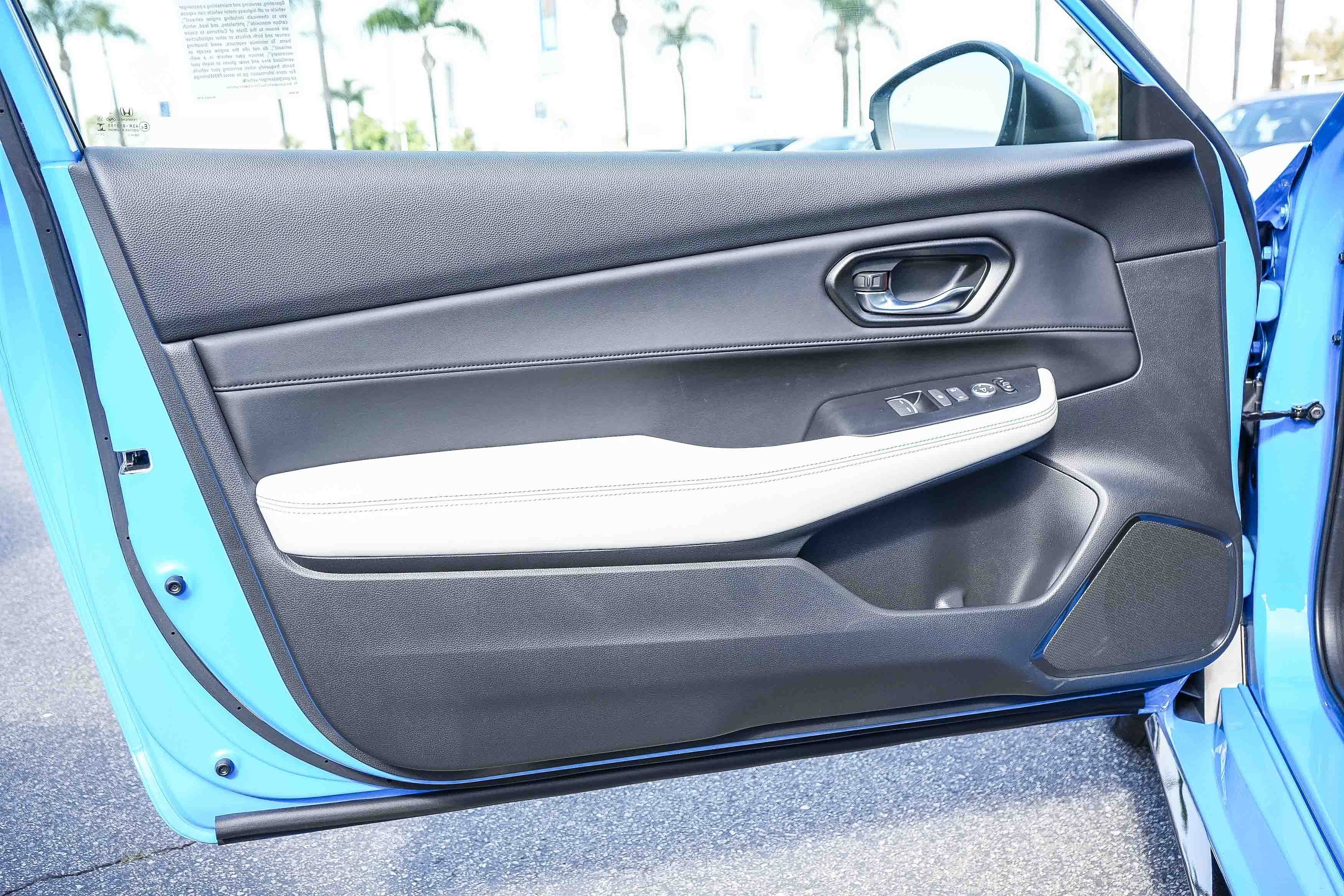 New 2026 Boost Blue Pearl Honda Coupe image 25