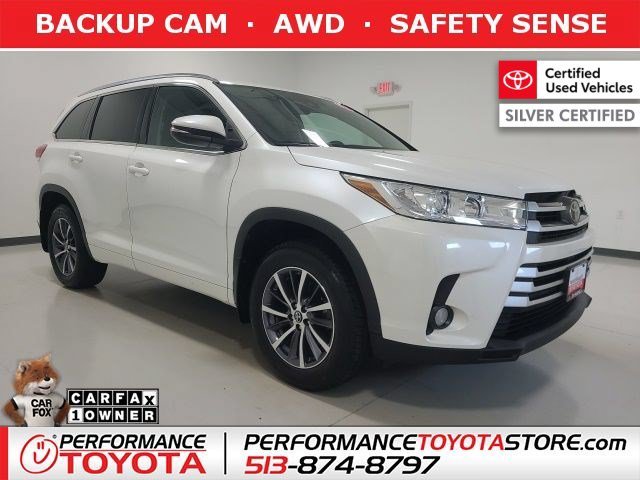 Certified Used 2018 Blizzard Pearl Toyota XLE image 1