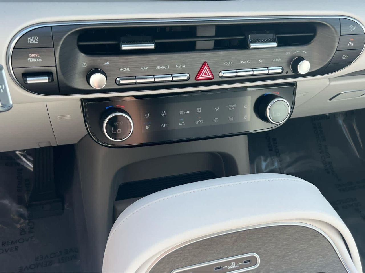New 2026 Ecotronic Gray Pearl Hyundai Limited AWD image 35