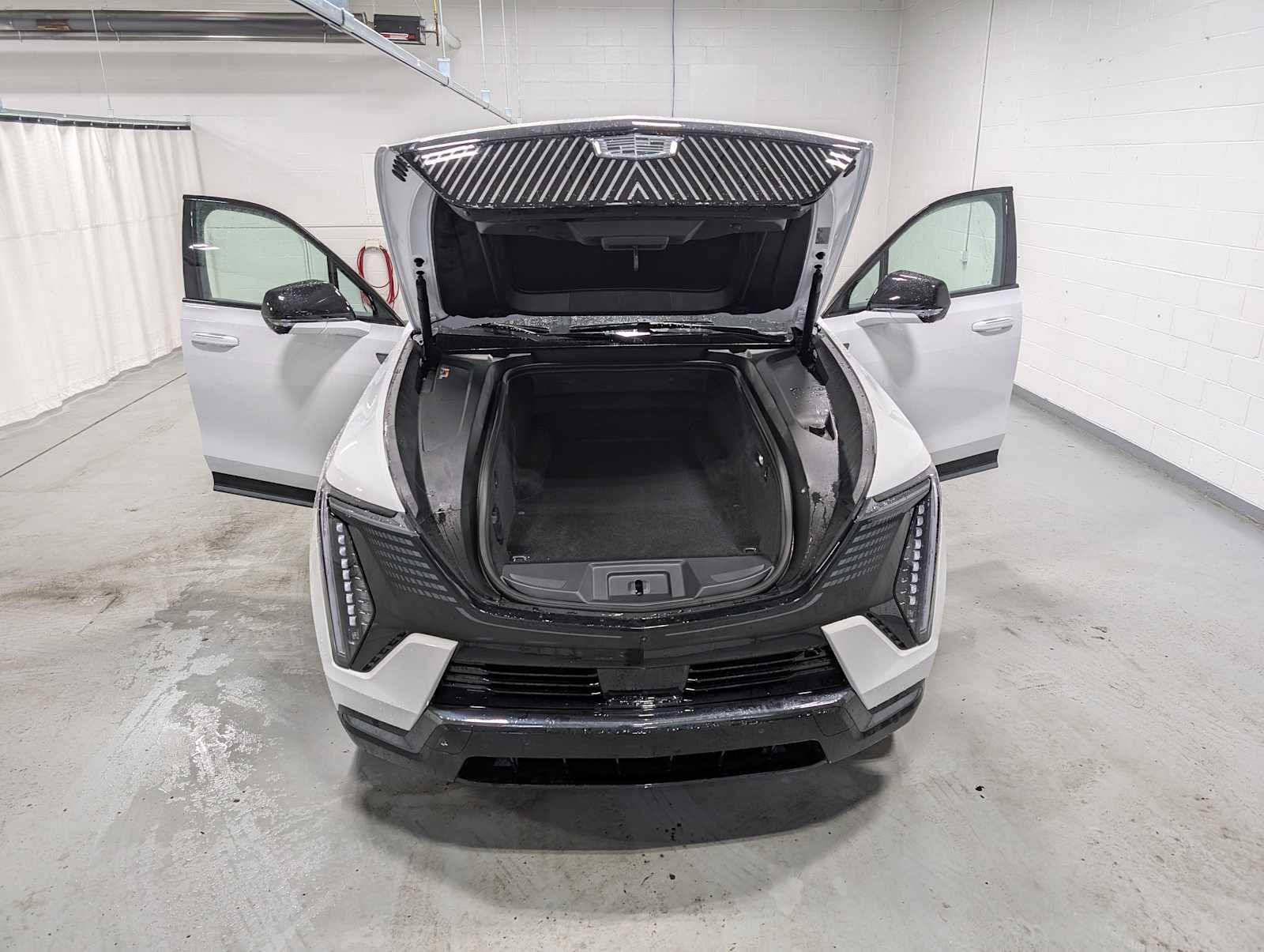 2025 Cadillac Escalade IQ Sport 2 - Photo 14