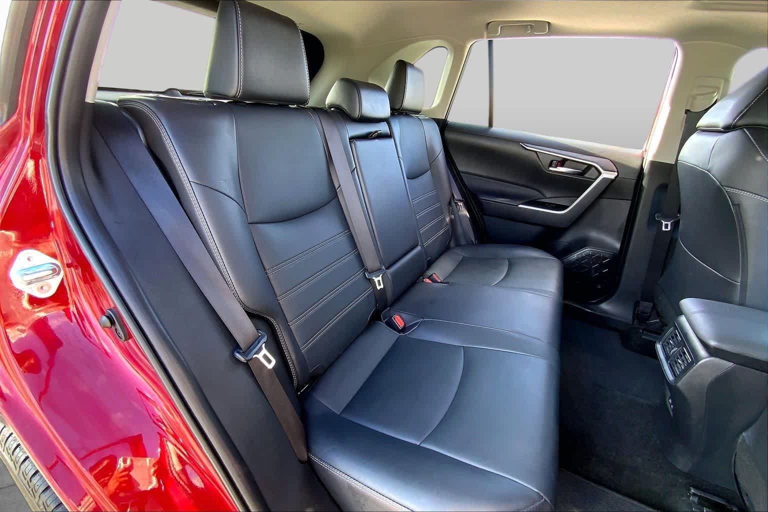 Used 2024 Ruby Flare Pearl Toyota XLE Premium image 19