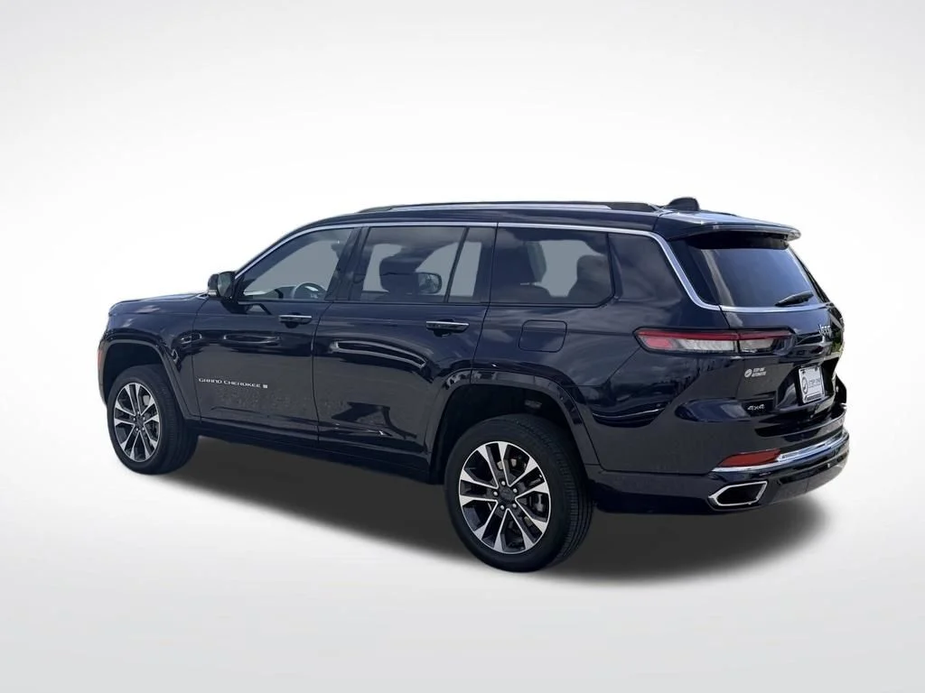 Used 2024 Black Jeep Overland image 5