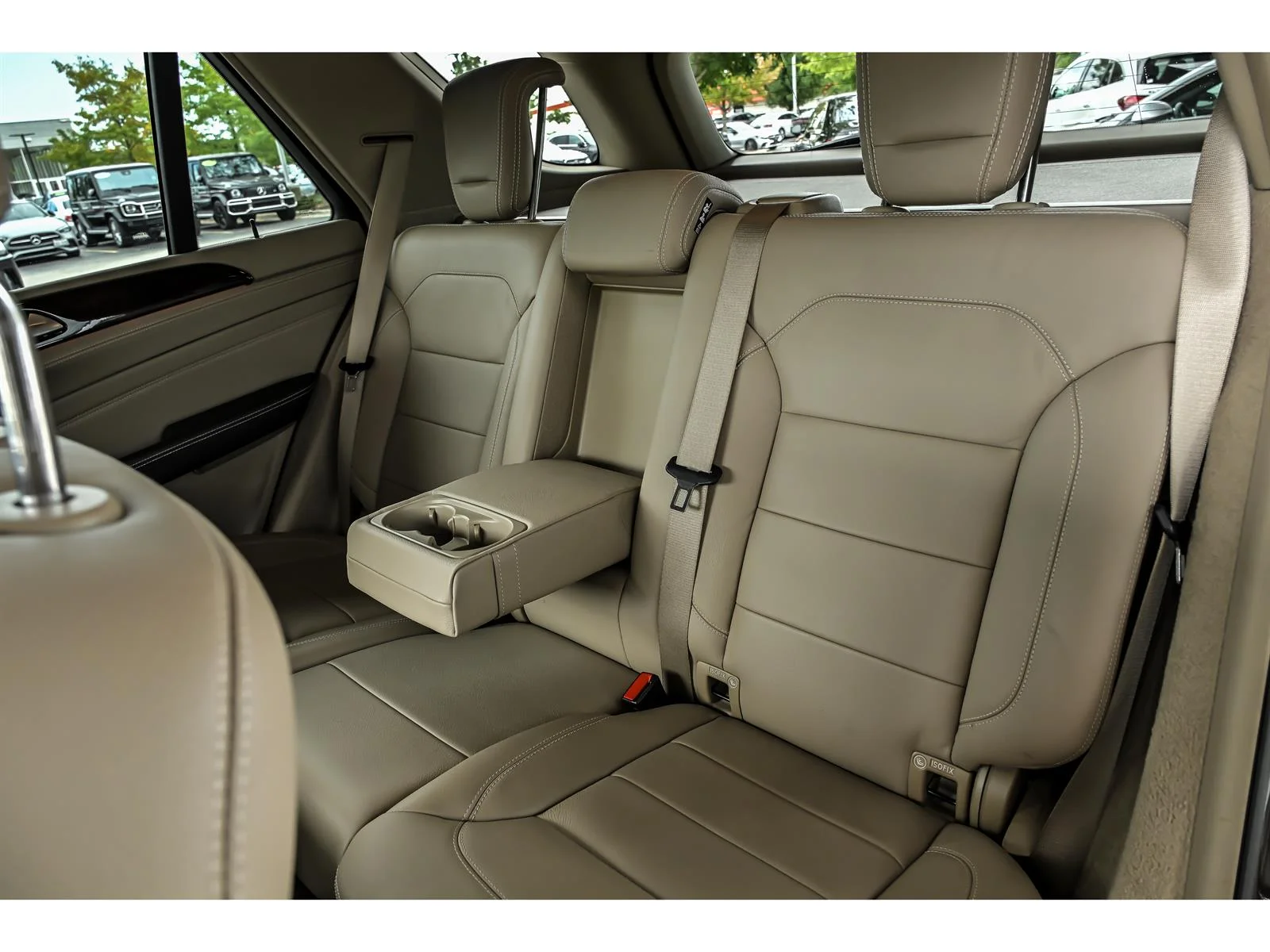 Used 2015 Brown Mercedes-Benz ML 400 image 16