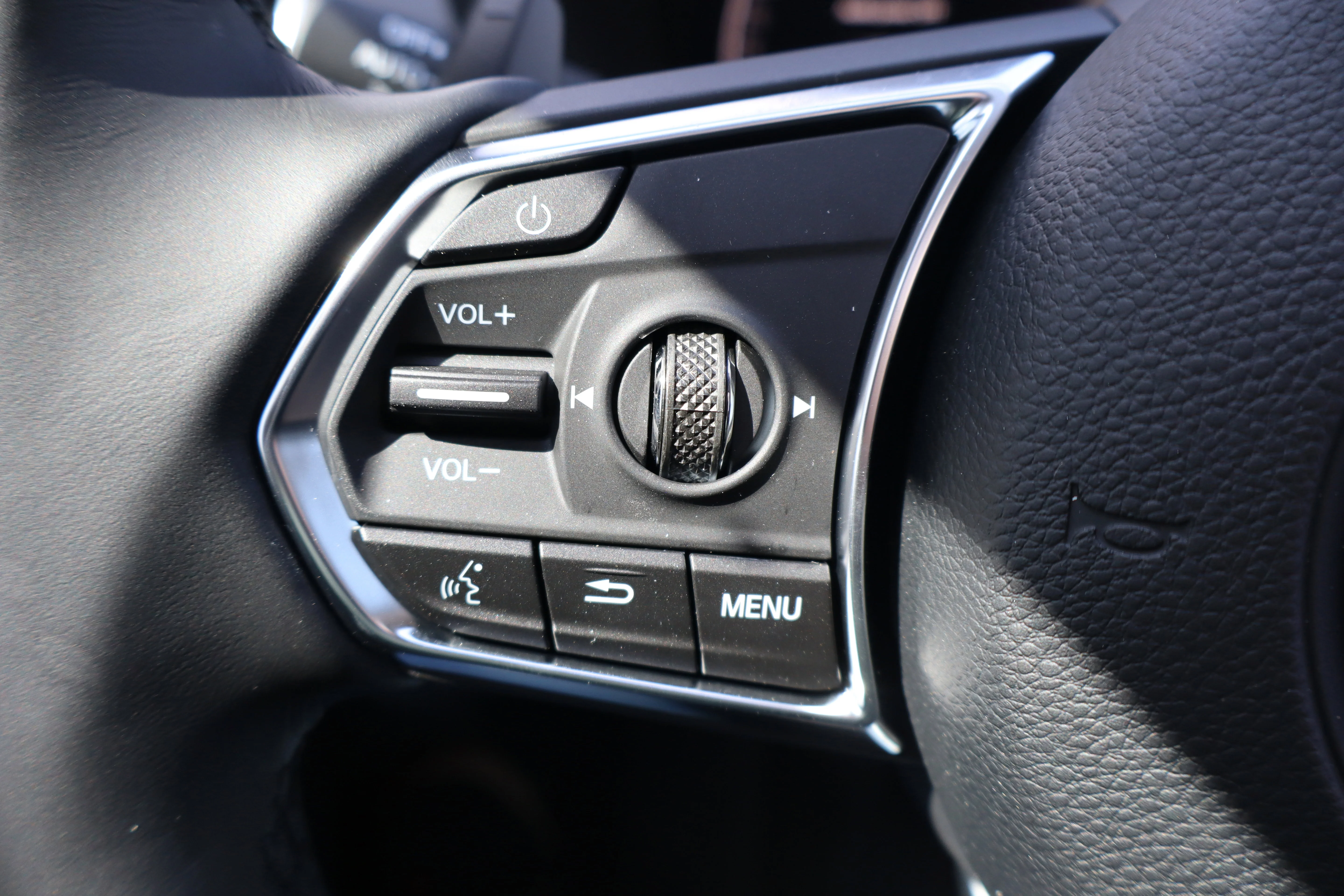 New 2026 Solar Silver Metallic Acura w/Technology Package image 11