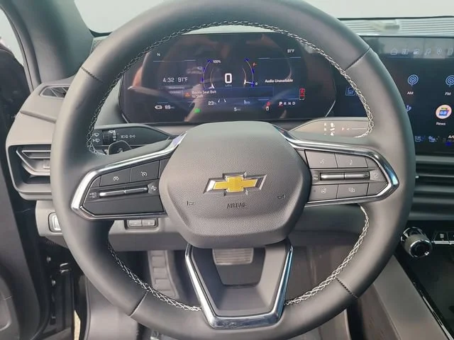 New 2026 Black Chevrolet LT - Extended Range image 21