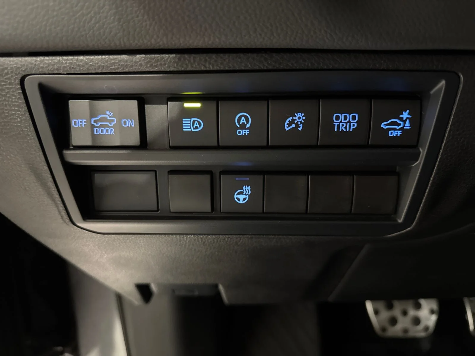Used 2024 Magnetic Gray Metallic Toyota Limited image 17