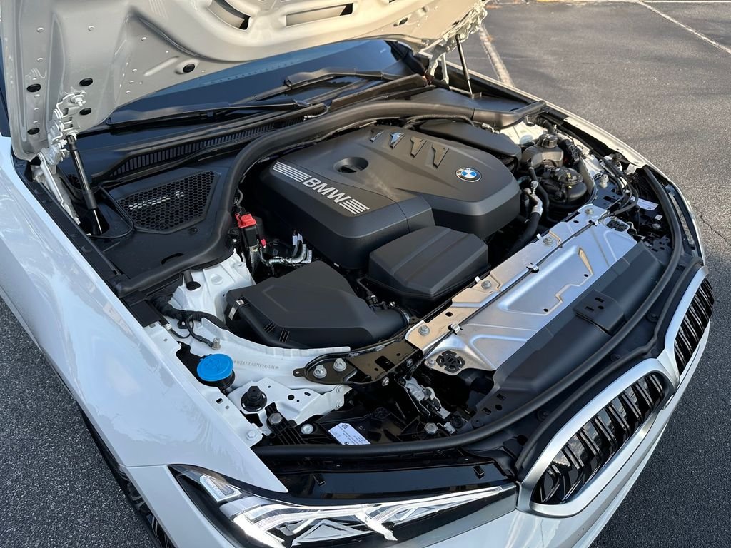Used 2026 Alpine White BMW 330i image 27