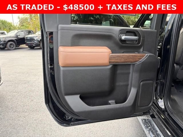 Used 2022 Black Chevrolet High Country image 13