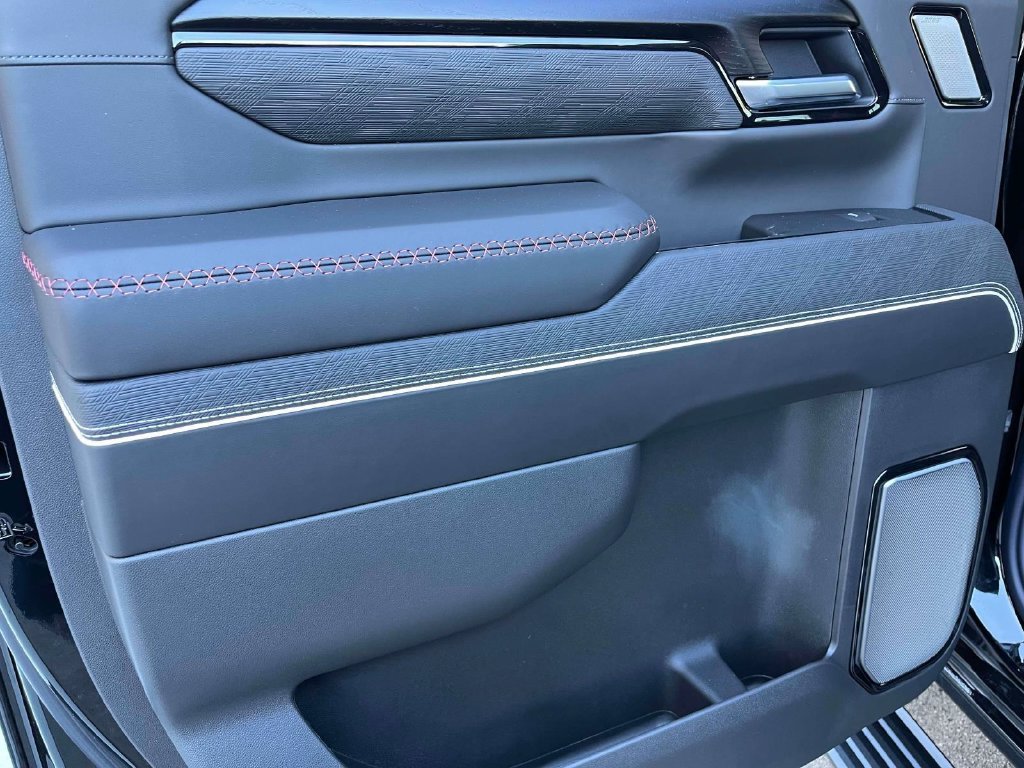 2026 GMC Sierra 2500HD AT4X - Photo 16