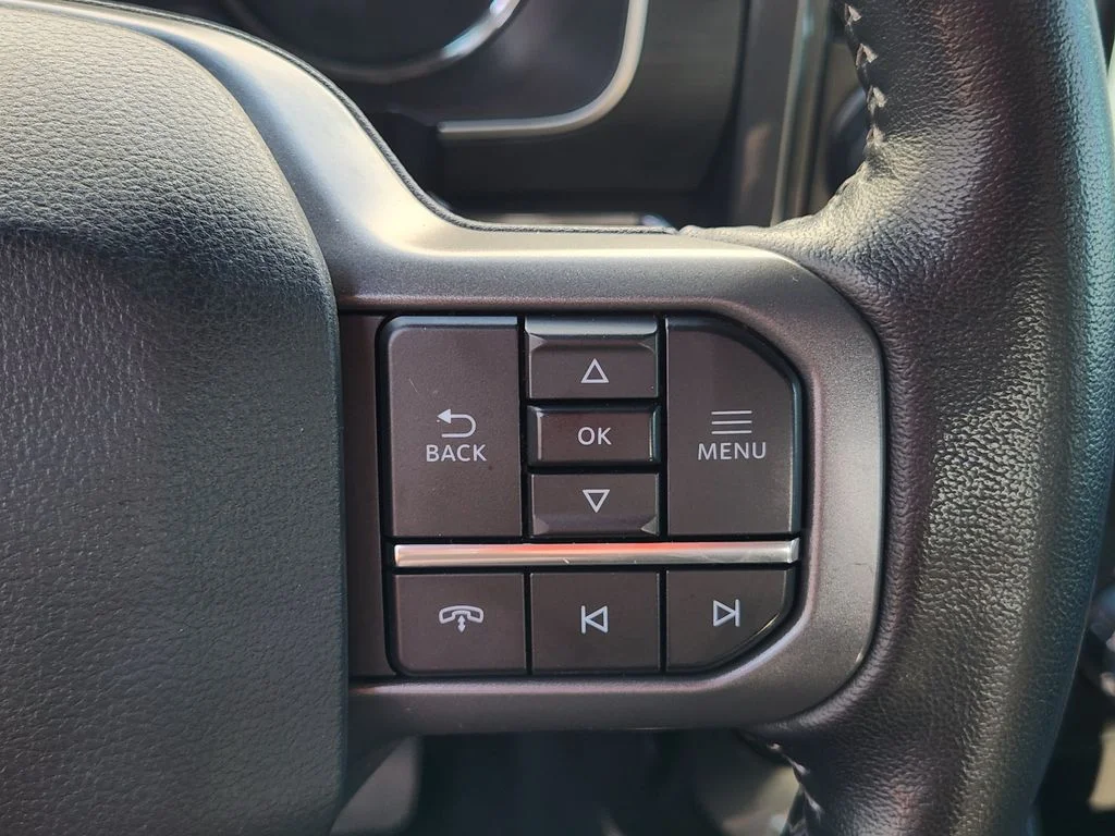 Used 2022 Agate Black Metallic Ford XLT image 31