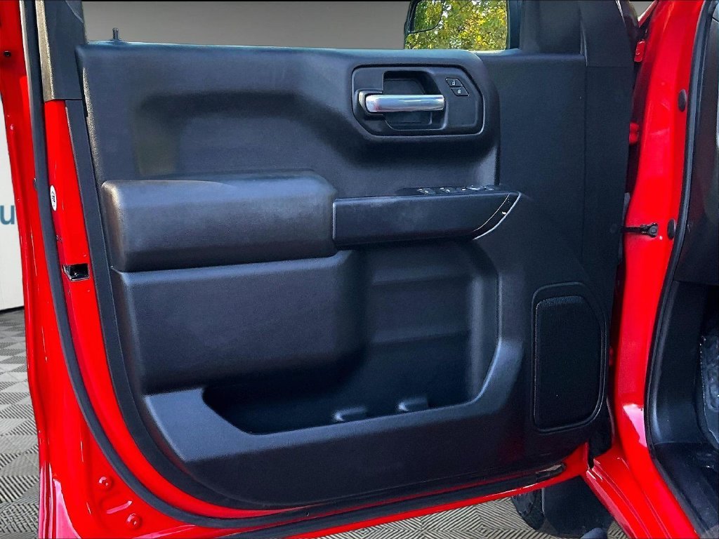 Used 2023 Red Hot Chevrolet Custom image 9