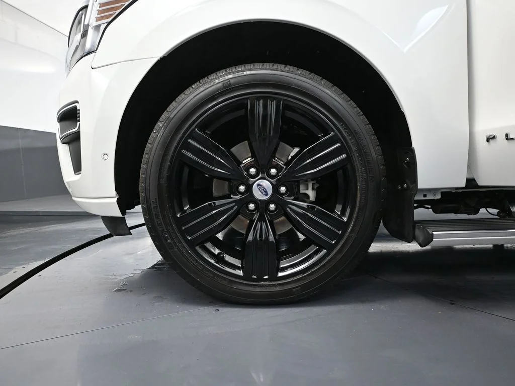 2024 Ford Expedition Platinum - Photo 16