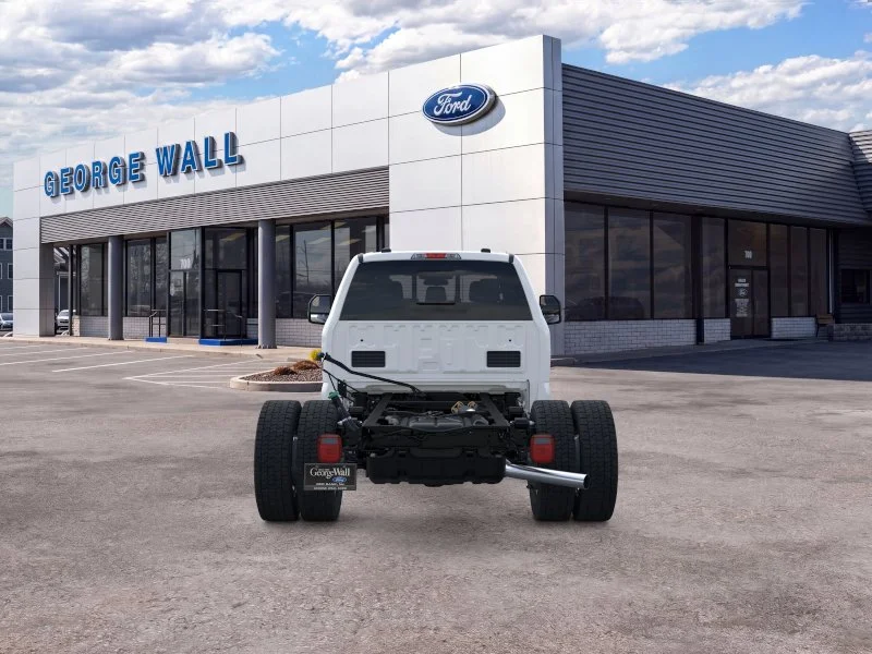 New 2026 Oxford White Ford F-550® XL image 35