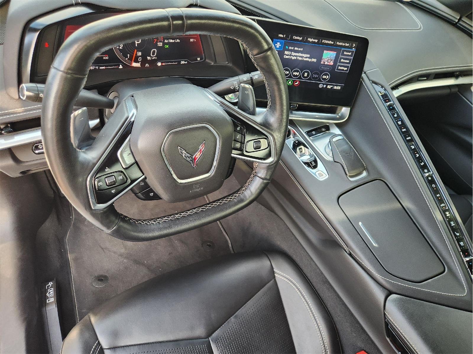 2021 Chevrolet Corvette Stingray photo 26 of 31