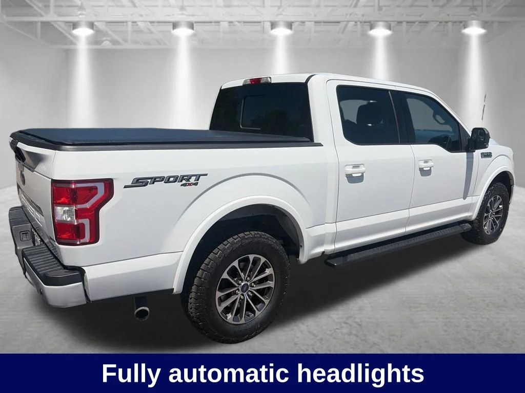 Certified Used 2020 Oxford White Ford XLT image 11