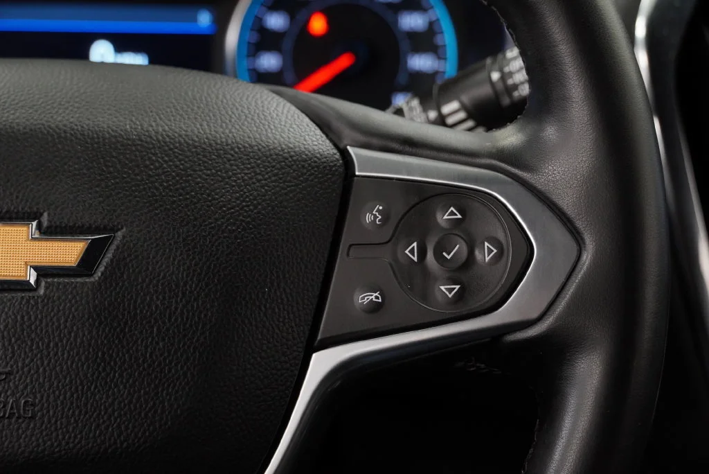 Used 2023 STERLING GRAY METALLIC Chevrolet LT Cloth image 37