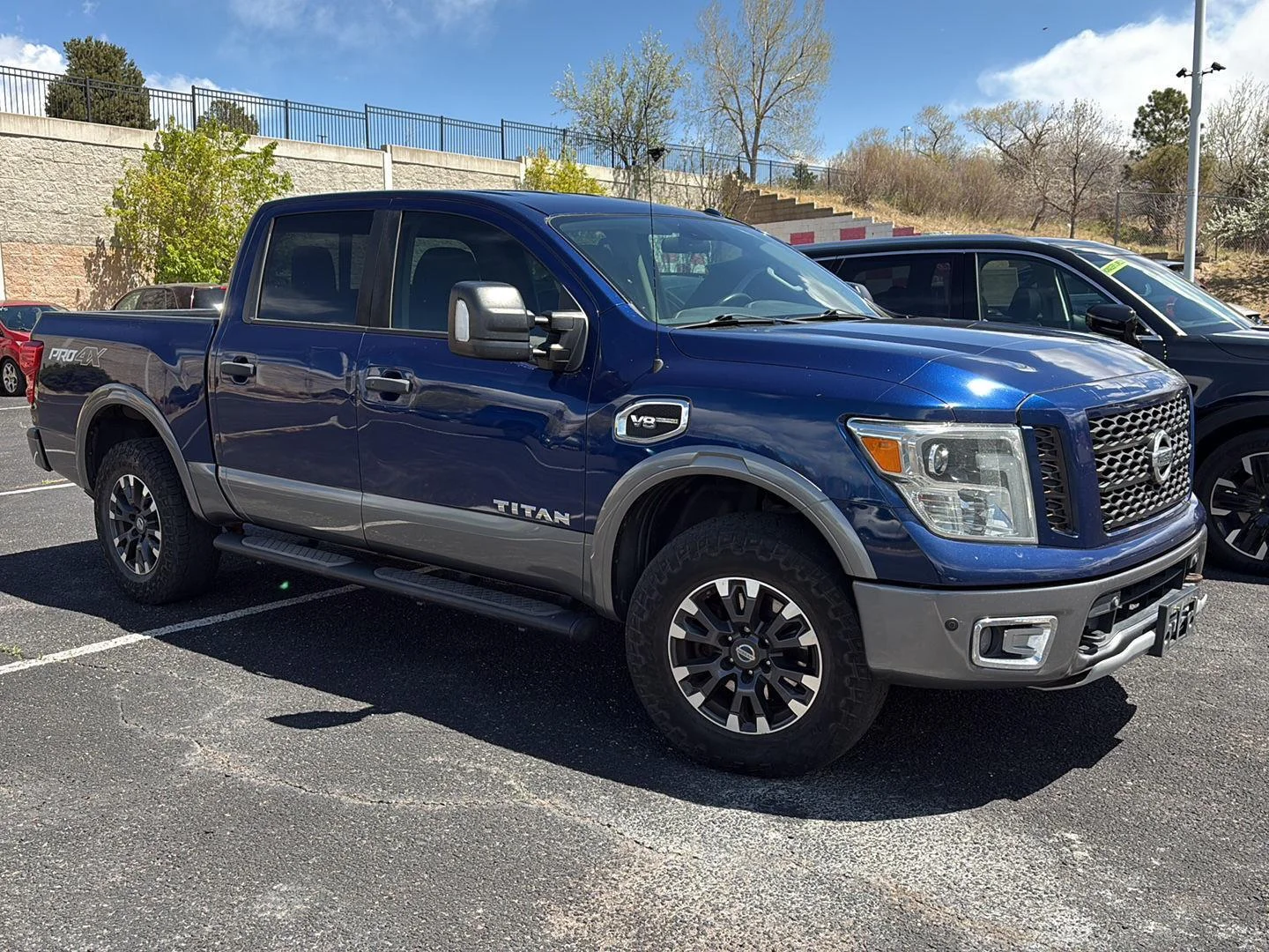 2017 Nissan Titan