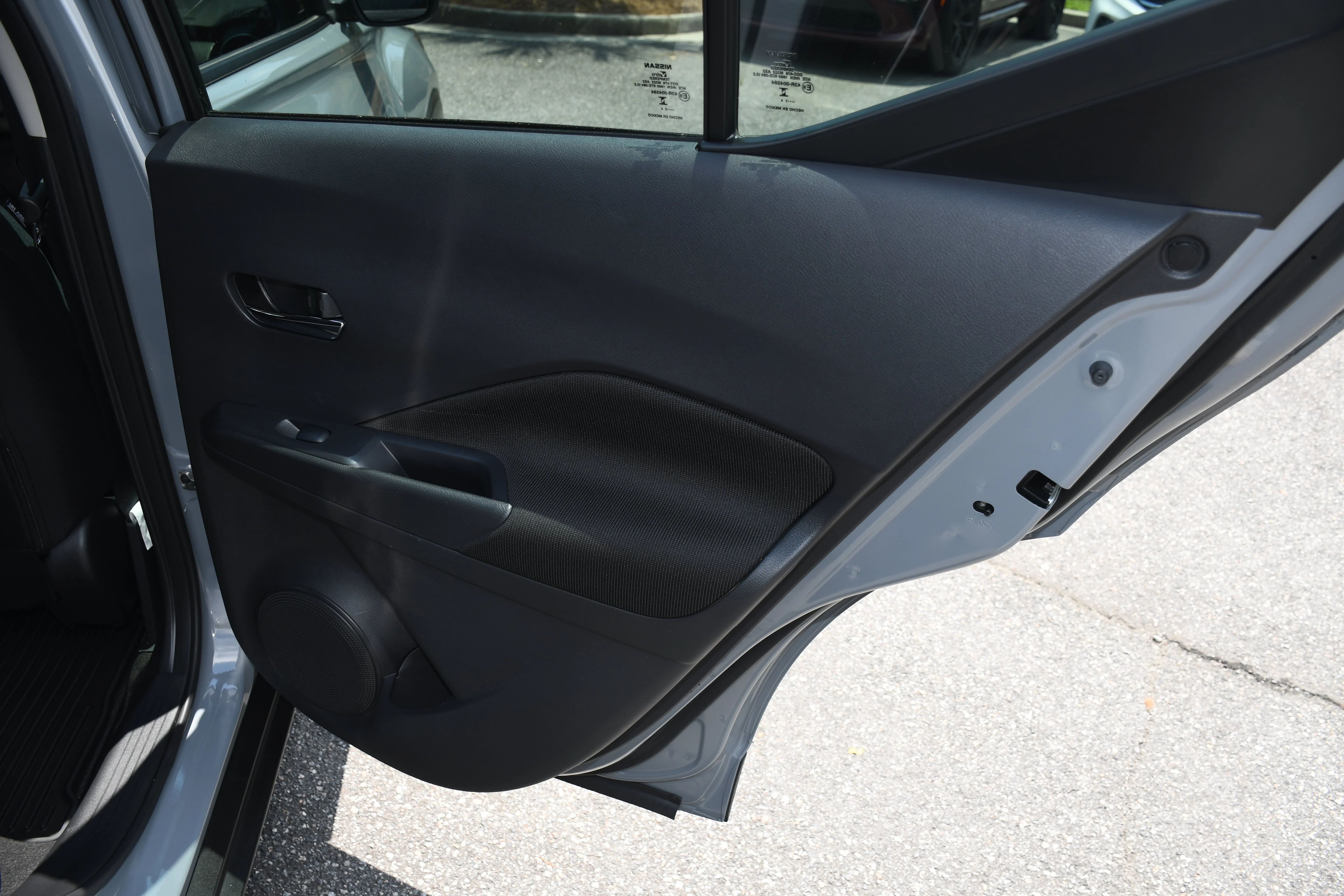 Used 2024 Gray Nissan SV image 18