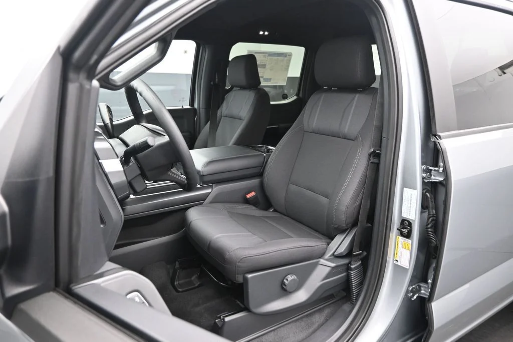 New 2026 Iconic Silver Metallic Ford STX image 8