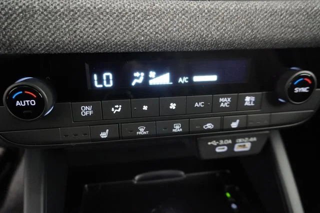 New 2026 ICE SILVER METALLIC Subaru Limited image 17