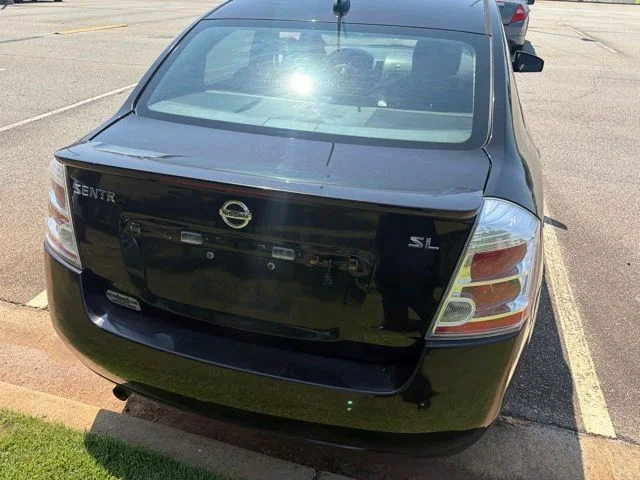 Used 2011 Black Nissan 2.0 SL image 11