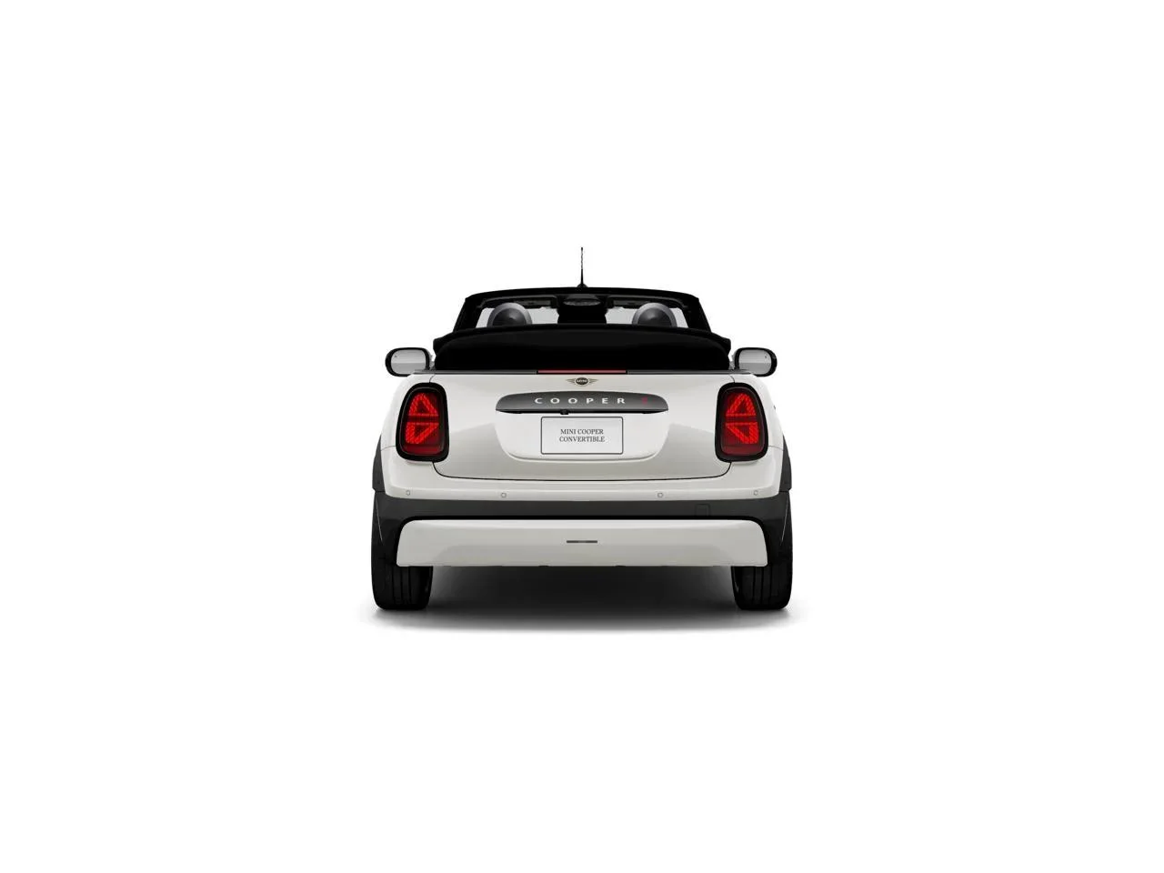 New 2026 White Metallic MINI Signature Plus image 5