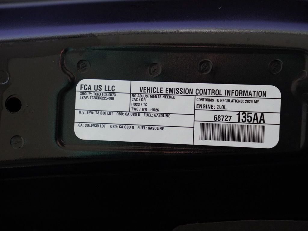 New 2026 Diamond Black Crystal Pearl-Coat Exterior Paint RAM RHO image 29