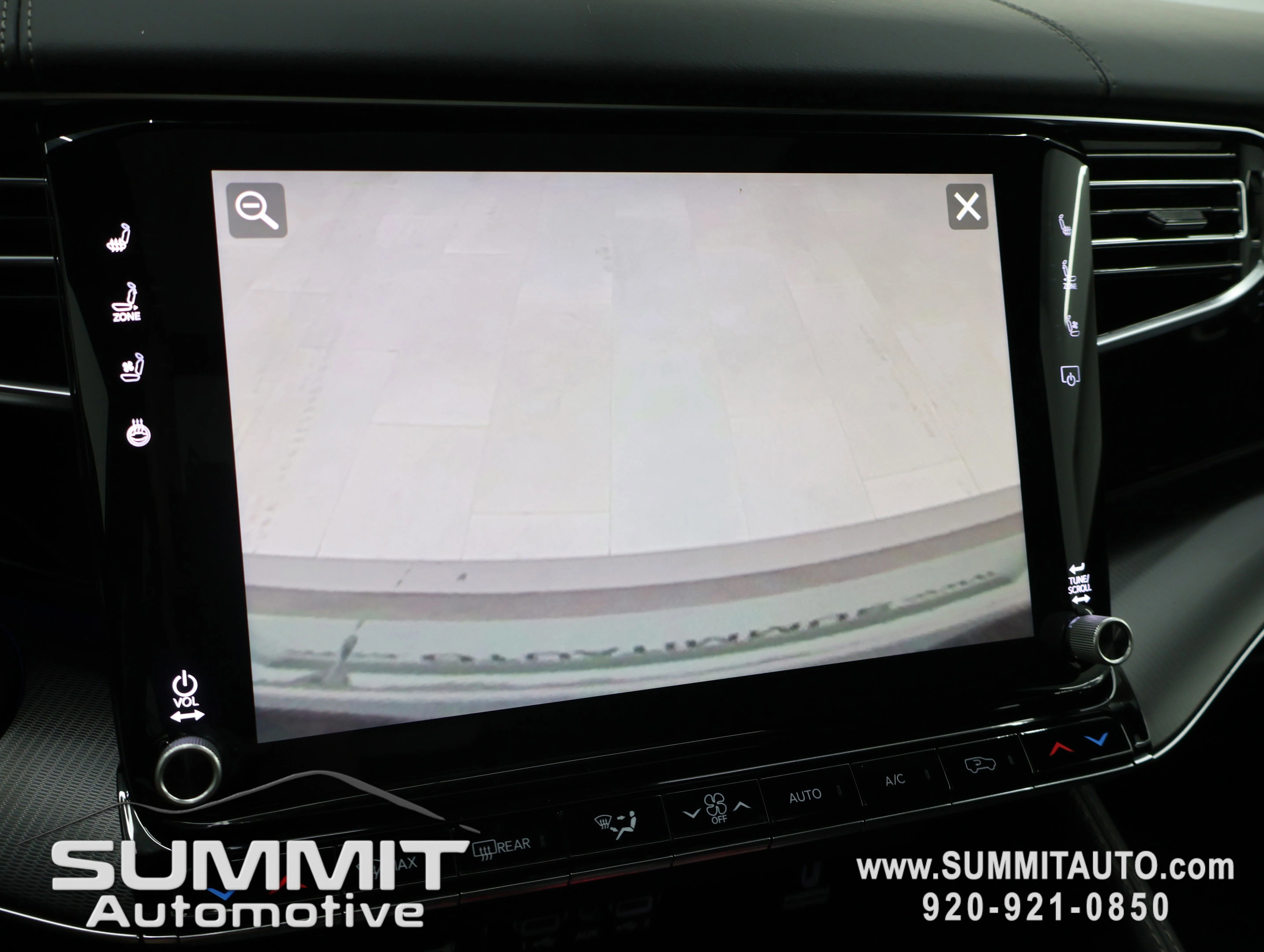 New 2026 High Gloss Black Exterior Paint Jeep Summit Obsidian image 21