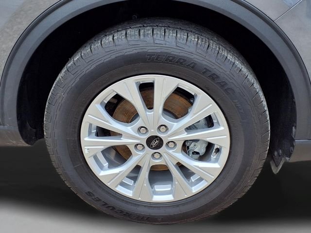 Used 2025 Gray Ford Active image 10