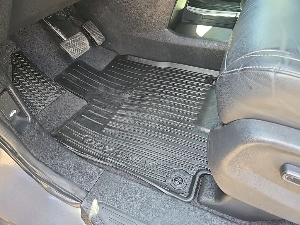 Used 2021  Honda Touring image 38
