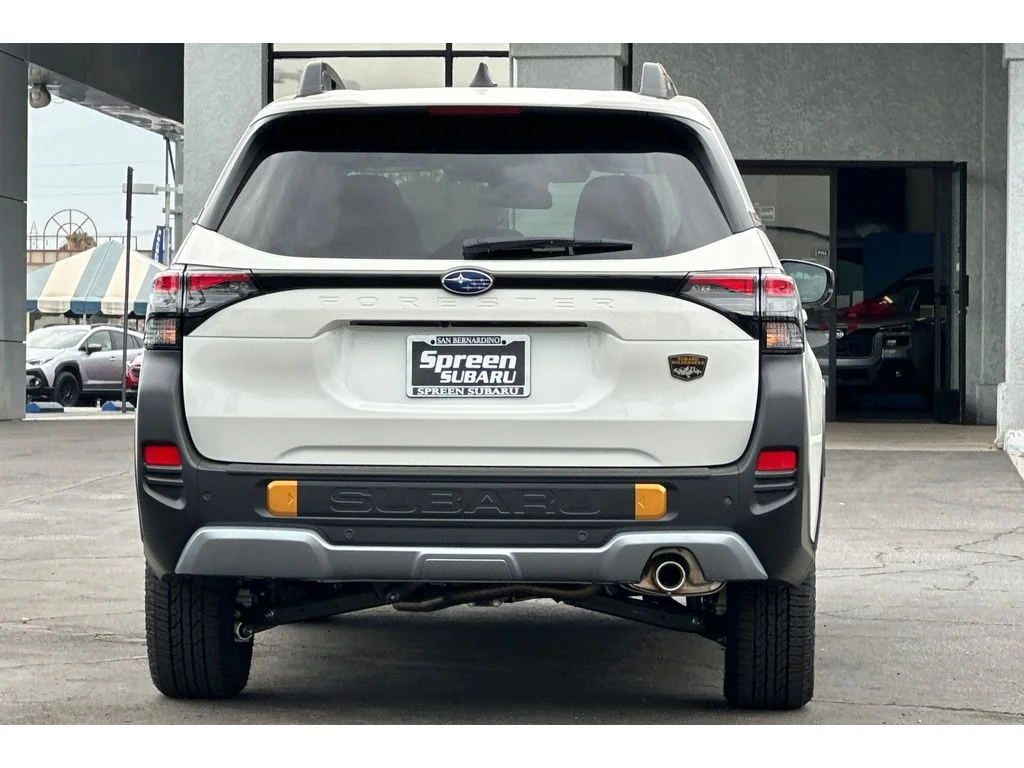 New 2026 CRYSTAL WHITE PEARL Subaru Wilderness image 4