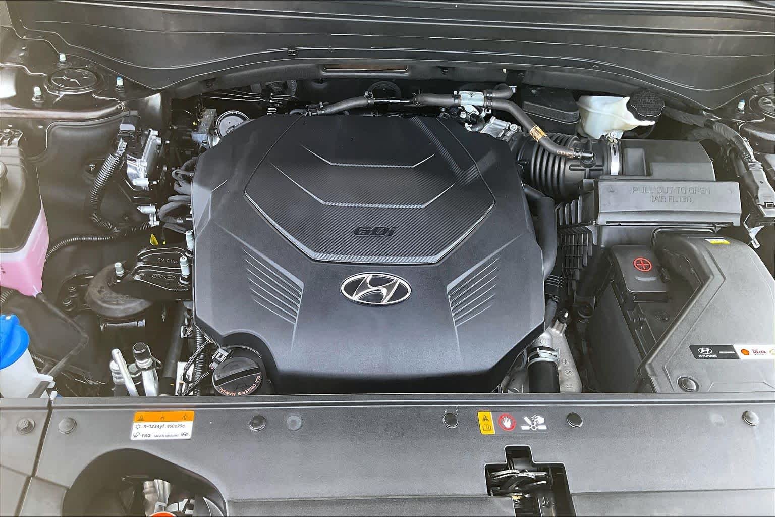 Certified Used 2025 Abyss Black Pearl Hyundai Calligraphy Night Edition image 32