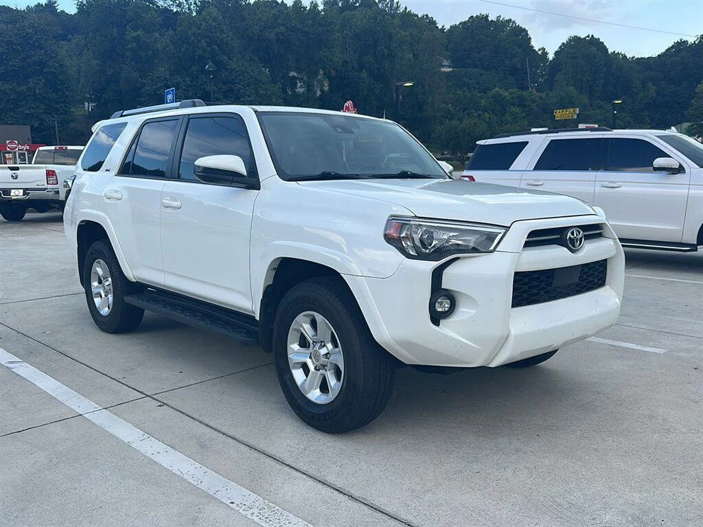 Used 2021 Super White Toyota SR5 image 1