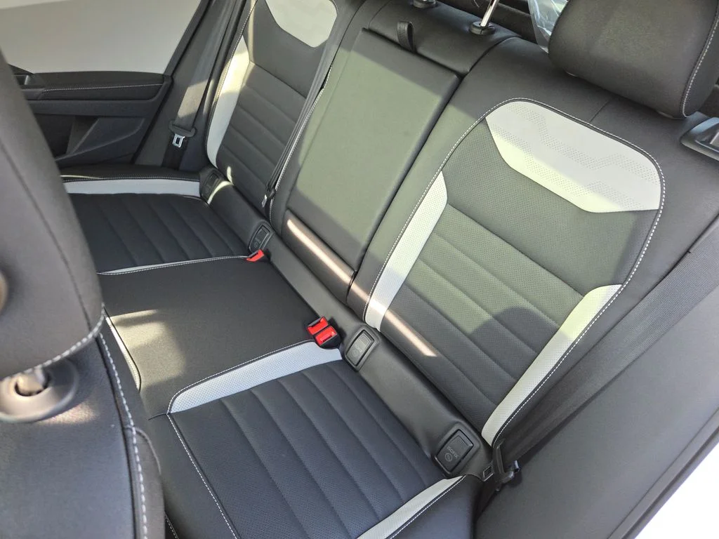 New 2026 Pure White Volkswagen 1.5T SEL image 10